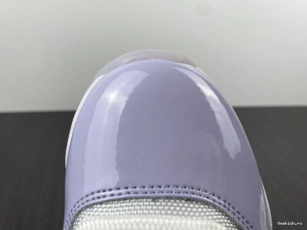 One Kick Air Low Pure AH7860-101 11 Violet WMNS Jordan 0713